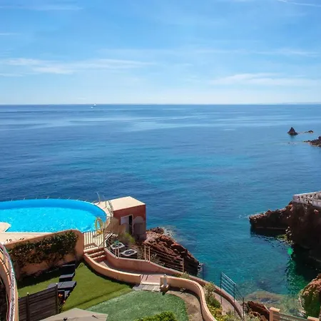 Sea View *